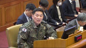 경찰, 이진우 전 수방사령관 소환…尹 탄핵심판 위증 혐의