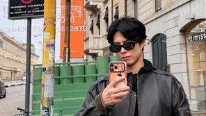 박보검, 밀라노 밝히는 잘생김…‘훈남’ 정석 패션까지 