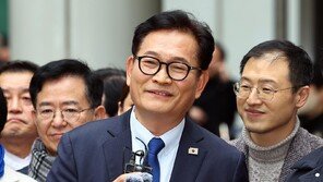 송영길, ‘돈봉투·불법 정치자금’ 2심 무죄…“민주당 복당”