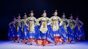 세시풍속 춤으로 푸는 ‘축제’ 등…설 연휴 공연 가이드