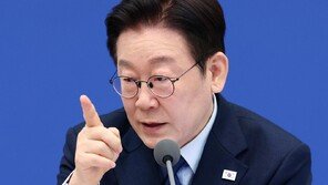 李, 다주택 겨냥 “아직도 판단 안서나”… 설 밥상에 부동산 올려