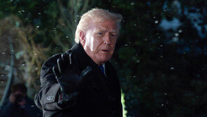 연이어 ‘텃밭’ 빼앗긴 트럼프, 중간선거 패배 시 조기 레임덕 직면