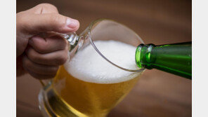 취하기 싫은 젊은 세대… 저도수 소주-비알코올 맥주로 몰린다