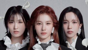 트와이스 미사모, 日 정규 1집 ‘오리콘·빌보드 재팬’ 주간차트 정상