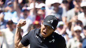 미국 교포 앤서니 김, LIV 호주 대회 정상…16년 만에 감격 우승