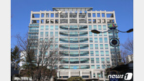 인천 계양구서 공원 화장실에 영아 유기한 20대 친모 구속영장