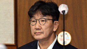 ‘통일교 1억’ 권성동 징역 2년 확정…의원직 상실