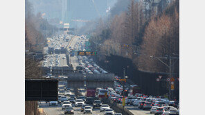 연휴 마지막 날 귀경 행렬…‘광주→서울’ 4시간 30분 소요
