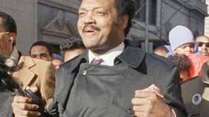 美 ‘인권 운동 상징’ 제시 잭슨 별세…트럼프 “자연 같은 존재” 애도