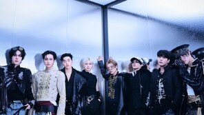 에이티즈, 美 빌보드 석권…금빛 존재감