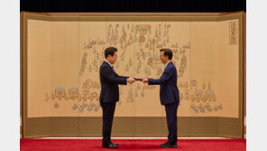 李대통령 “해수부 이어 HMM도 곧 부산 이전”…전재수 글 공유