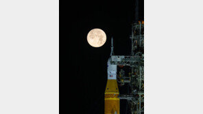 “54년만의 달 탐사” 아르테미스 2호 내일 최종점검…3월 초 예정