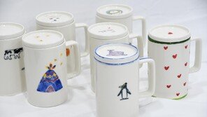 삼표그룹, 신입사원 교육에 봉사활동 접목… 발달장애인 도예 강사와 도자기 제작