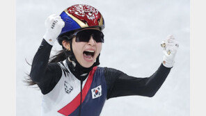 두 바퀴 남기고 ‘쇼트트랙 전설’ 폰타나 추월…‘람보르길리’ 포효