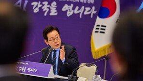 李대통령, 카이스트 졸업식 참석…“과학기술강국 이끌 미래 자산”