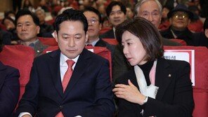 나경원, 장동혁 입장 당내 반발에 “누가 더 옳은 지 따질 때 아냐”