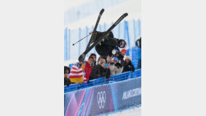 프리 스키 이승훈, 무릎 부상 불운…하프파이프 결선 출전 포기