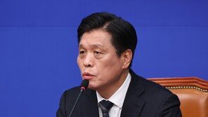 與 “이번 선거서 ‘尹키즈’ 퇴출…‘이재명형 인재’로 선택 받겠다”