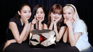 블랙핑크, 세계 아티스트 처음… 공식 유튜브 구독자 1억명 돌파
