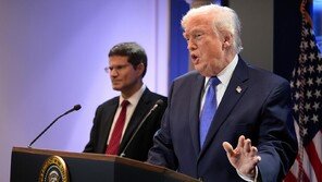 美 “슈퍼 301조 근거로 주요 교역국 조사”… 트럼프 “몇달내 새 관세 발표”