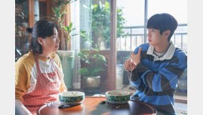 [이승재의 무비홀릭]어머니의 집밥을 먹을 수 있는 횟수