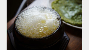 먹을까 말까…‘찌개 위 거품’ 이땐 걷어내야 [알쓸톡]