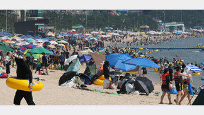 인구감소지역 20곳 방문객, 주민보다 카드 더 썼다