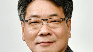 출판문화협회장 김태헌씨