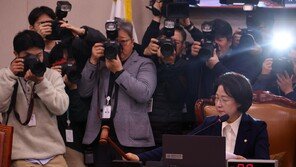 충남대전 이어 대구경북 통합도 보류… 與野, 서로 책임론