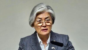 ‘美 무역법 301조’ 韓 조사 가능성에 …강경화 “국익에 부합되게 대응”