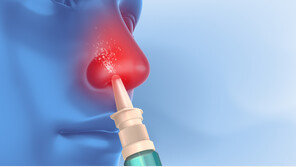 감기·독감·코로나를 한 번에? 코에 뿌리는 ‘만능 백신’ 개발