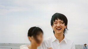 실리카겔 김한주, 오랜 연인과 결혼 발표…RM·심은경도 “축하”