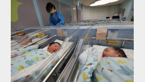 30대 ‘엄마’ 늘며 출생아 18개월 연속 증가…혼인은 21개월 연속↑