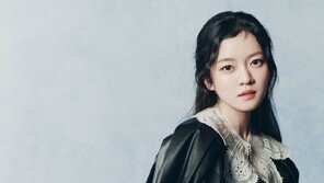 ‘파반느’ 고아성 “촬영 후에도 사랑에 빠진 듯 문상민 잔상 아른거려”