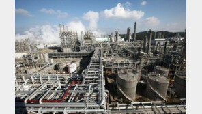 석화 재편안 ‘대산 1호’ 승인…정부, 2.1조 지원 패키지 가동