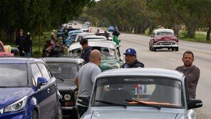 美, 쿠바 베네수엘라산 원유 수입 허용…“민간 목적만”