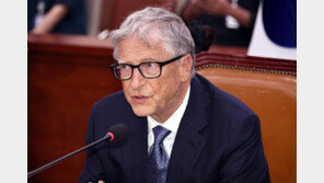 빌 게이츠 “러 여성 2명과 외도 인정…엡스타인과는 무관”