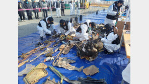 제주항공 참사 잔해 2차 재분류서 ‘사람 유해 추정’ 25㎝ 뼈 발견