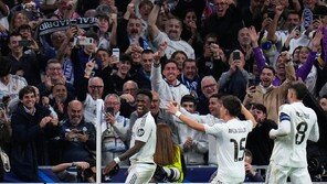 인종차별당한 ‘레알’ 비니시우스, 골 넣고 ‘복수의 댄스 세리머니’ 