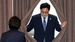 [단독]국회의장 방미통위 위원 2명 추천안 결재…방미통위 정상화 수순