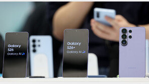 삼성전자 COO “초슬림폰·트리폴드 후속 출시 아직 결정 안 돼”