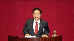 ‘대법관 증원’ 필버 16시간째…與 “사법개혁 급물살 ”野 “헌법 파괴”