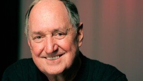 ‘유 민 에브리싱 투 미’ 부른 닐 세다카 별세…향년 86세