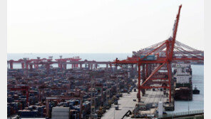 2월 수출 역대 최대…반도체 외 주력 품목은 부진