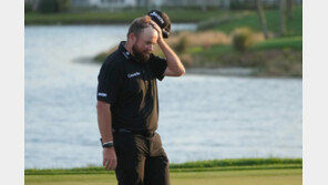 ‘베어 트랩’에 걸린 라우리, 눈 앞에서 PGA우승+상금 25억원 놓쳤다