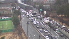 의정부 민락지하차도서 교통사고…차량정체 극심