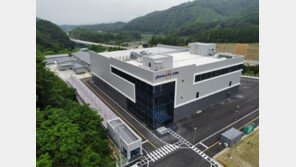  팜클, K-방산 화생방 분야 진출 …방사청과 ‘분말형 급속제독제 체계개발’ 계약 