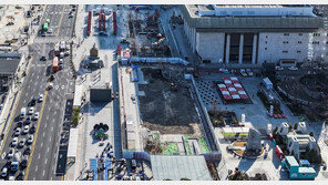 국토부 “광화문 ‘감사의 정원’ 위법…서울시에 공사중지 명령”