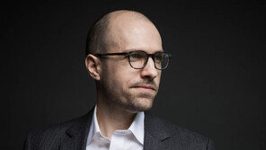 “우리 신문 아니어도 어디든 구독을” NYT 회장의 파격 광고,  왜?