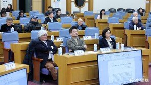 與 “조희대 탄핵안 마련”… 정청래는 “사법 저항 우두머리냐”